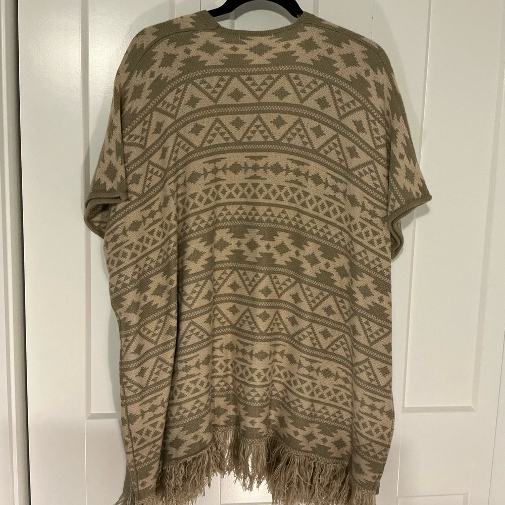 Double Zero Beige Geometric Women's Poncho - Picture 2 of 2